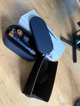 Multistyler a vysoušeč vlasů Dyson Airwrap™ Complete Long Vo - 4