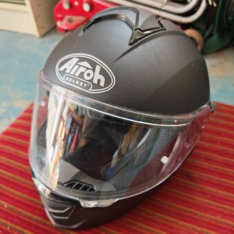 Integrální přilba na motorku Airoh ST 501 PC 5500 - 4