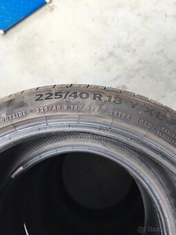 Letní pneu 225 40 r18 - 4