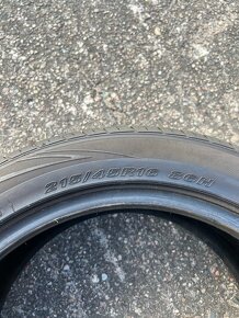 NEXEN 215/45/16 - 4