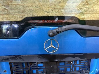 NASTROJENÉ DVEŘE KUFRU MERCEDES W169 - 4