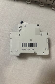 Prodám 7× jistič Merlin Gerin C60N B20 (2P, 20A, B, 6kA) - 4