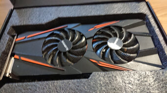 GIGABYTE GeForce GTX 1070 G1 Gaming 8GB - 4
