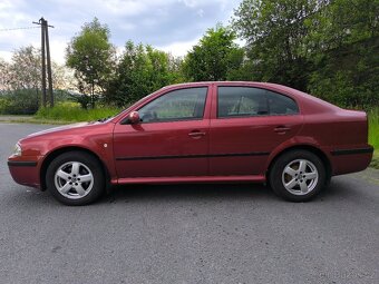 Škoda Octavia 1, 1.9 tdi,66 kW,po 1.majiteli - 4
