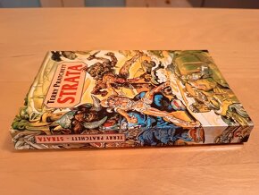 ☘️ Terry Pratchett - Strata ☘️ - 4