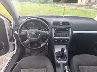 Škoda Octavia II 1.6tdi combi - 4