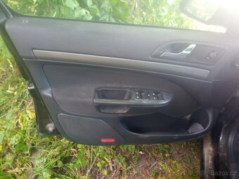 Díly z vozu Octavia 2 2.0 TDI 103kw - 4