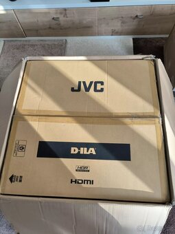 JVC DLA-N5B 4K HDR projektor - 4