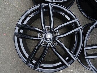 Alu disky černé na Audi, 18", 5x112, ET 38 , šířka 7,5J - 4