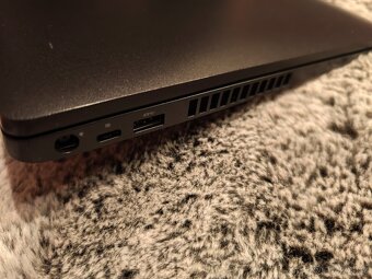 Dell Latitude 5500 i5-8265U 8GB 256GB Full HD IPS - 4