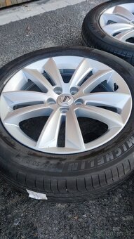 Alu kola 5x108 R17 225/50 - 4