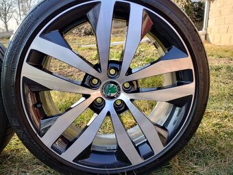 Originál ALU kola Škoda Fabia / Rapid R17 + letní pneu - 4