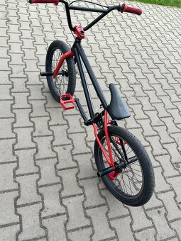 Custom bmx Galaxy Spot 20" černé - 4