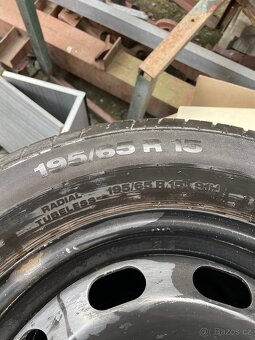 Plech disky 5x100 včetně letních pneu 195/65 R15 - 4