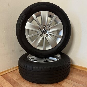 VW SHARAN II 5x112 R16 ET33+LETNÍ 205/60R16 5,5/3mm - 4