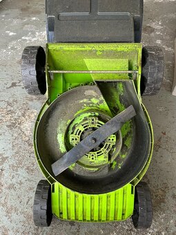 Sekačka elektrická zn. Fieldmann - 4