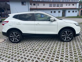 Qashqai 16dCi 96 Kw TEKNA,NAVI,Výhřev.Xenony MAX - 4