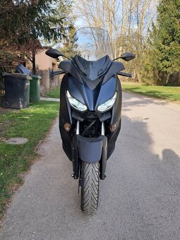 Yamaha x max 300rok 2022 - 4