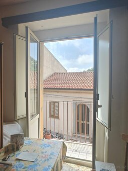 Sicílie, prodej rodinného domu 2+1 s terasou, Librizzi - 4