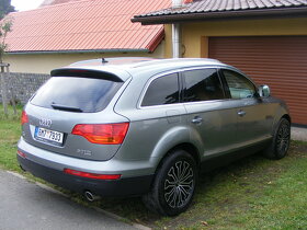 Prodám Audi Q7,TDI, 3.0 171 Kw, 4x4, vzduch - 4