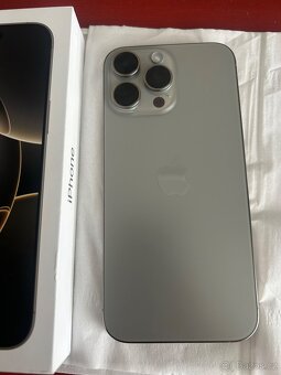 iPhone 16 Pro Max 256GB, přírodní titan - 4