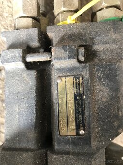 Joystick menzi muck 6000 - 4