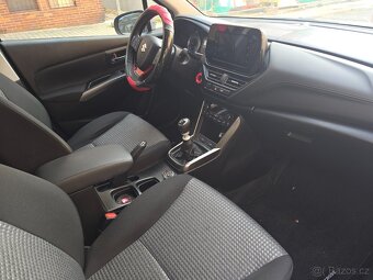 Suzuki SX4 S Cross 1.4 95KW,ČR,1Majitel,4x4,11t km, Zánovní - 4