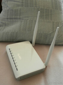 WiFi router ZyXEL NBG-418N - 4