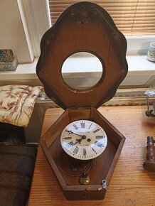 Nástěnné hodiny z 19. století - 4