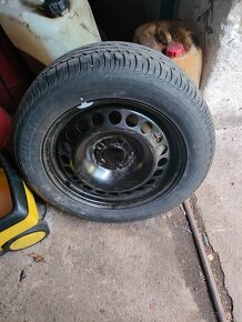 Bridgestone 225/55/17 - 4