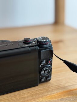 Canon PowerShot G7X - 4