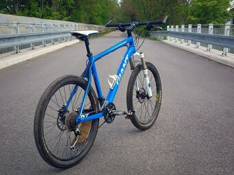 Horské kolo Giant XTC polocarbon - 4