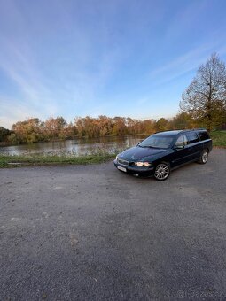 Volvo V70 2.4i 123kw - 4
