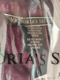 Victoria's Secret vínový župan.nový.vel.XS-S - 4