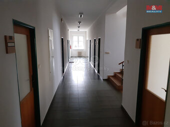 Pronájem kanceláře 18 m², Hradec Králové, ul. Koutníkova - 4