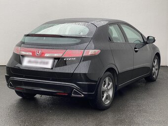 Honda Civic 1.4i , 73 kW benzín, 2010 - 4