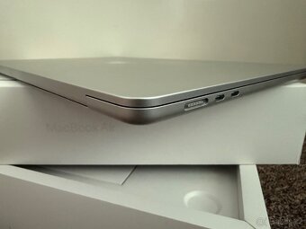 Apple MacBook Air 15" 2023, M2 GB/256gb. TOP stav, zaruka. - 4