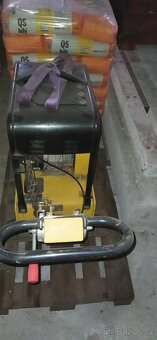 Vibrační deska Gude - 4