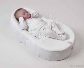 Ergonomické Hnízdo na spaní pro miminka - 4