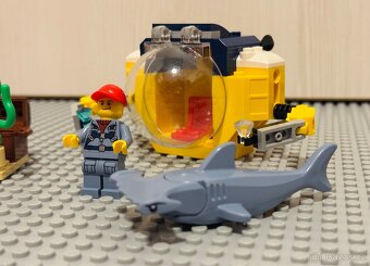 LEGO City 60263 - Mini ponorka - 4