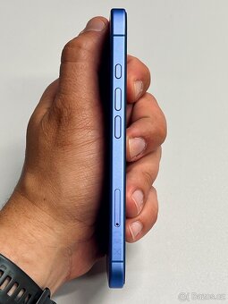iPhone 16 ultramarínová NOVÝ, ZÁRUKA - 4