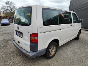 Volkswagen Caravelle - 4
