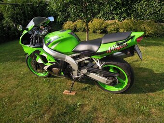 Kawasaki ZX-6R Ninja - 4