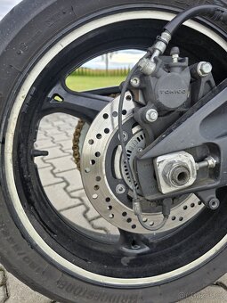 Suzuki GSR 600 ABS, 2010 - 4