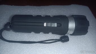 Potápěčská svítilna FUSION X2 - 4