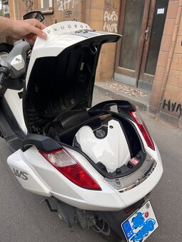 Skútr Peugeot Satelis - 4