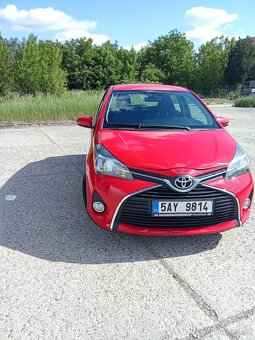 Toyota yaris 2017 - 4
