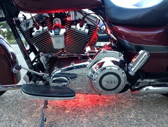 Harley Davidson Street Glide FLHXS Special - 4