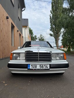 Mercedes Benz W124 - 4