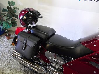 CF MOTO Skutr-chopper CF 250 V3 jen 13.tis.KM Krásný STAV  - 4